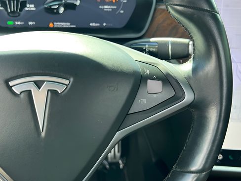 Used 2020 Tesla Model X Long Range AWD/4WD image 37