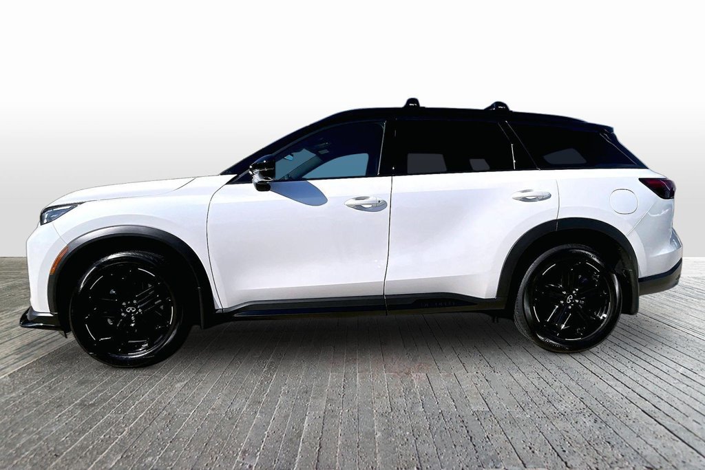 Certified 2027 INFINITI QX60 Sport w/ Dark Cargo Package AWD/4WD image 4
