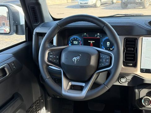 New 2025 Ford Bronco Outer Banks image 7