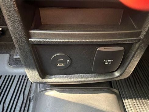 Used 2021 Ford Edge ST-Line AWD/4WD image 21