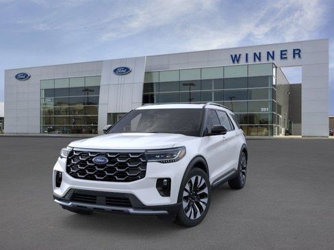 New 2026 Ford Explorer Platinum w/ LUX Leather Package AWD/4WD image 2