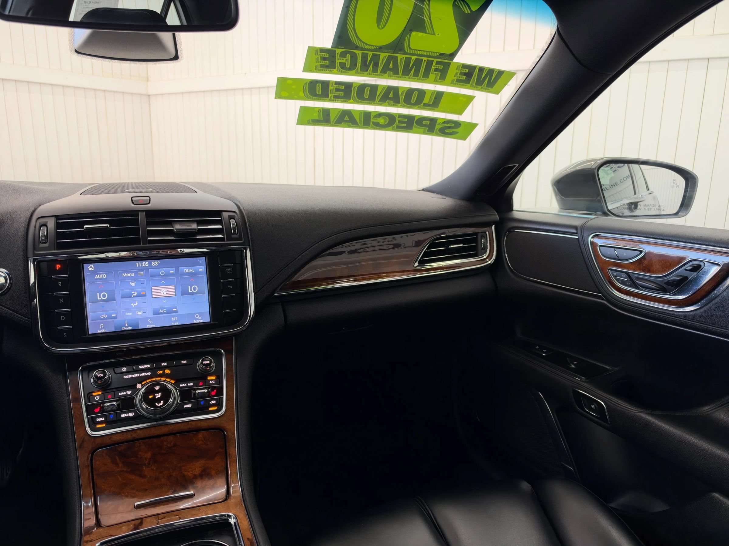 Used 2020 Lincoln Continental FWD image 16