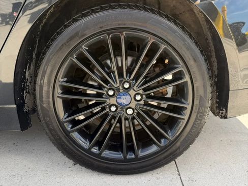 Used 2014 Ford Fusion SE w/ Equipment Group 202A FWD image 11