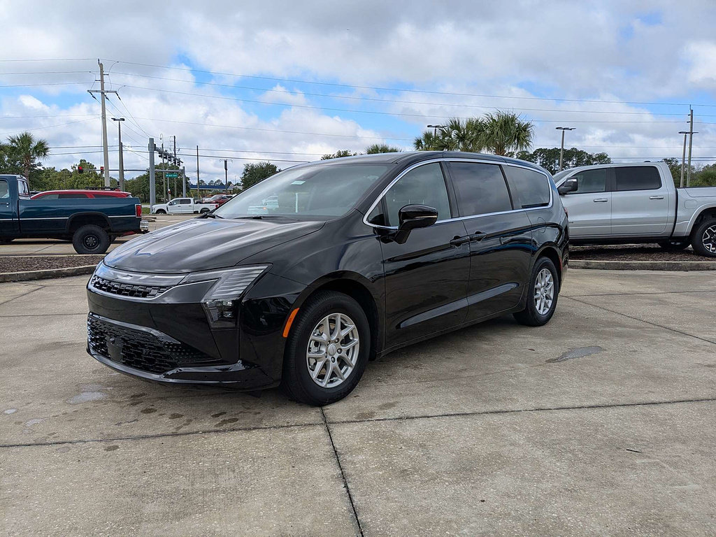 New 2027 Chrysler Pacifica Select FWD image 7