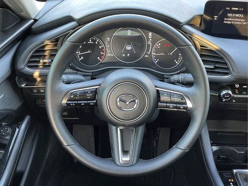Used 2026 MAZDA MAZDA3 2.5 Turbo Sedan w/Premium Plus image 11