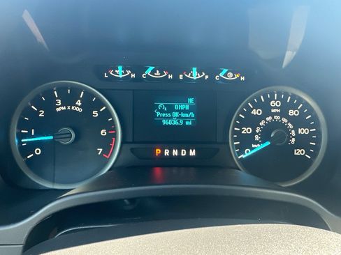 Used 2018 Ford F150 XLT AWD/4WD image 12