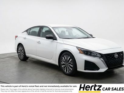 Used 2025 Nissan Altima 2.5 SV
