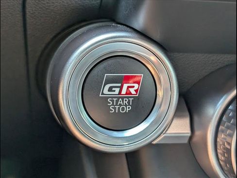 Used 2025 Toyota GR86 RWD image 11