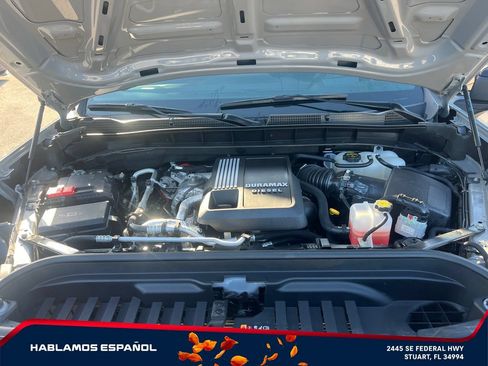 Certified 2025 GMC Sierra 1500 AT4 w/ AT4 Premium Package AWD/4WD image 12