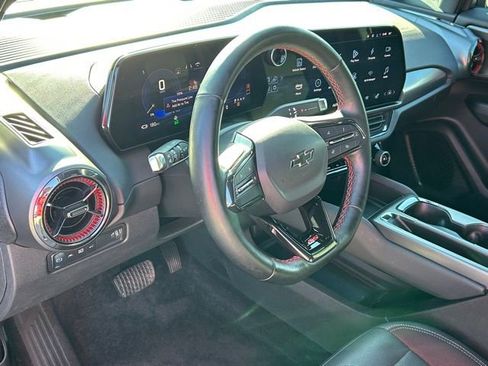 Used 2024 Chevrolet Equinox EV RS image 23