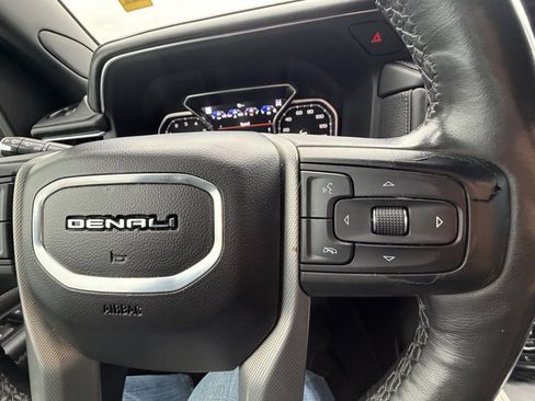 Used 2021 GMC Yukon Denali w/ Denali Ultimate Package image 22