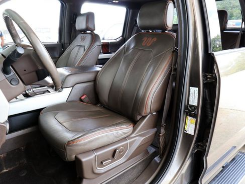 Used 2015 Ford F150 King Ranch w/ Equipment Group 601A Luxury RWD image 14