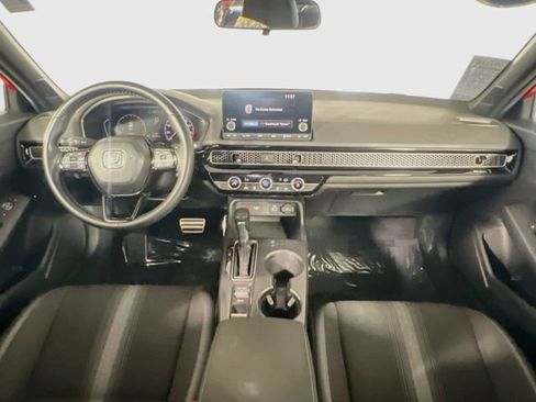 Used 2023 Honda Civic Sport image 28