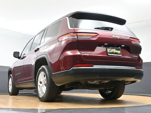 Used 2023 Jeep Grand Cherokee L Laredo AWD/4WD image 47