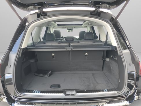 Certified 2026 Mercedes-Benz GLS 450 4MATIC image 36