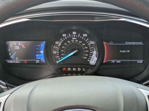 Used 2020 Ford Fusion SE FWD image 16