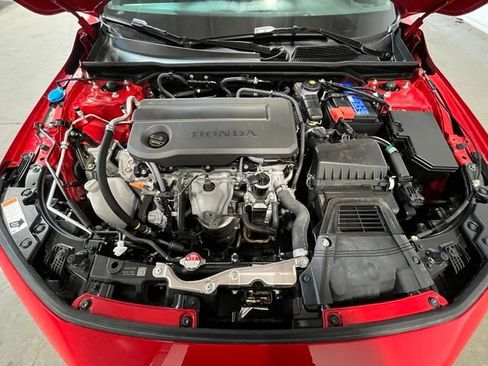 Used 2025 Honda Civic Sport image 27