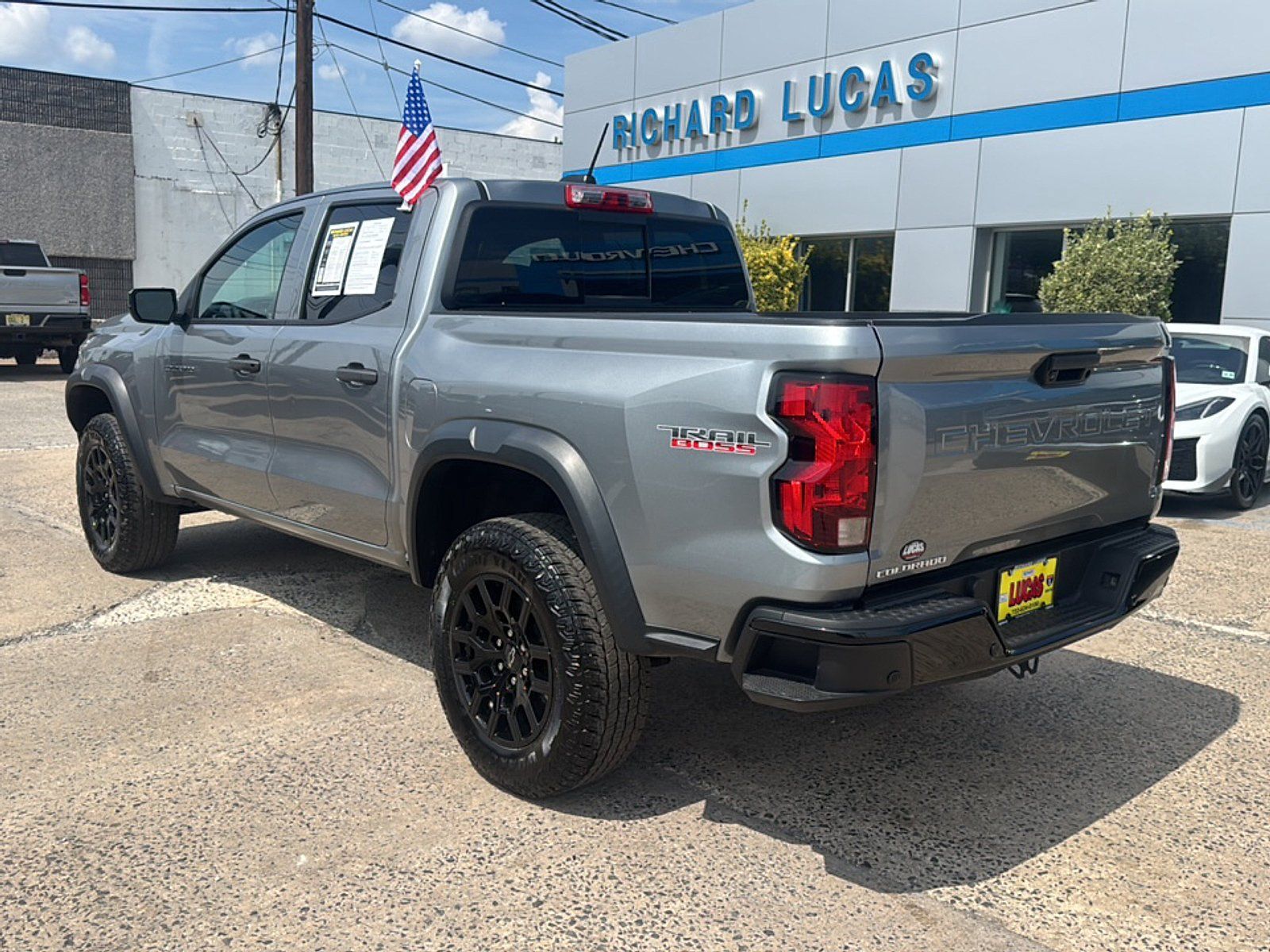 Certified 2023 Chevrolet Colorado Trail Boss AWD/4WD image 7