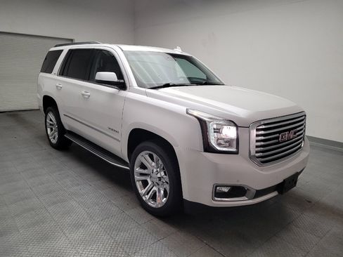 Used 2018 GMC Yukon SLT w/ Premium Edition RWD image 13
