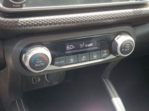 Used 2020 Nissan Kicks SV FWD image 16