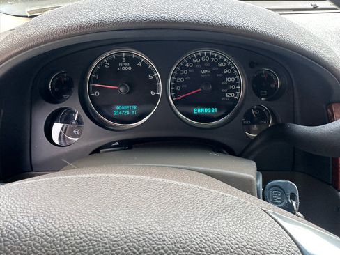 Used 2007 GMC Yukon SLT w/ SLT Preferred Equipment Group image 11