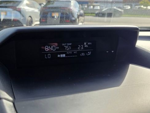 Certified 2023 Subaru Crosstrek 2.0i Premium image 28