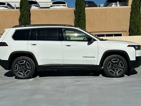 New 2026 Jeep Cherokee Limited AWD/4WD image 3