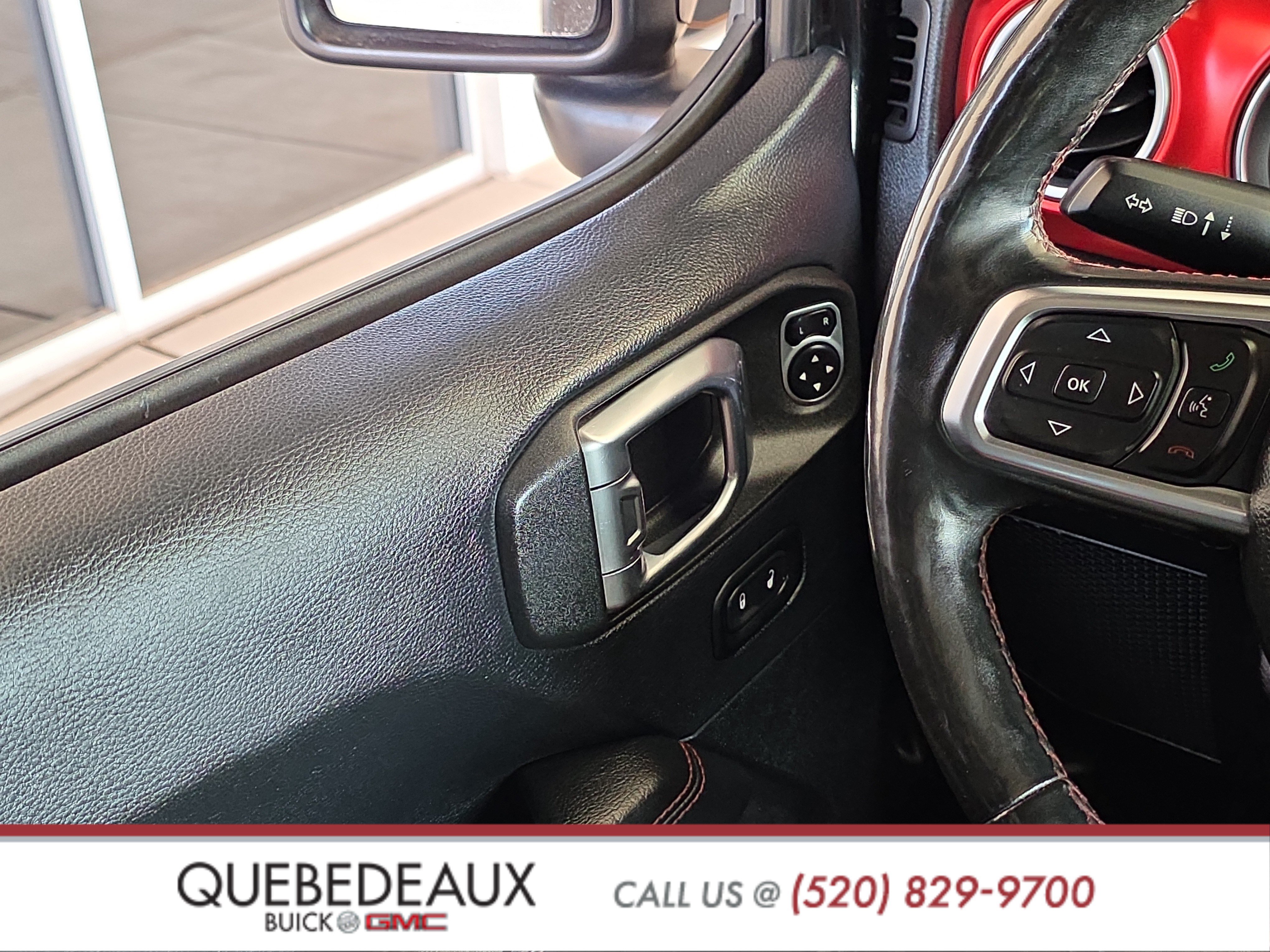 Used 2018 Jeep Wrangler Unlimited Rubicon AWD/4WD image 25