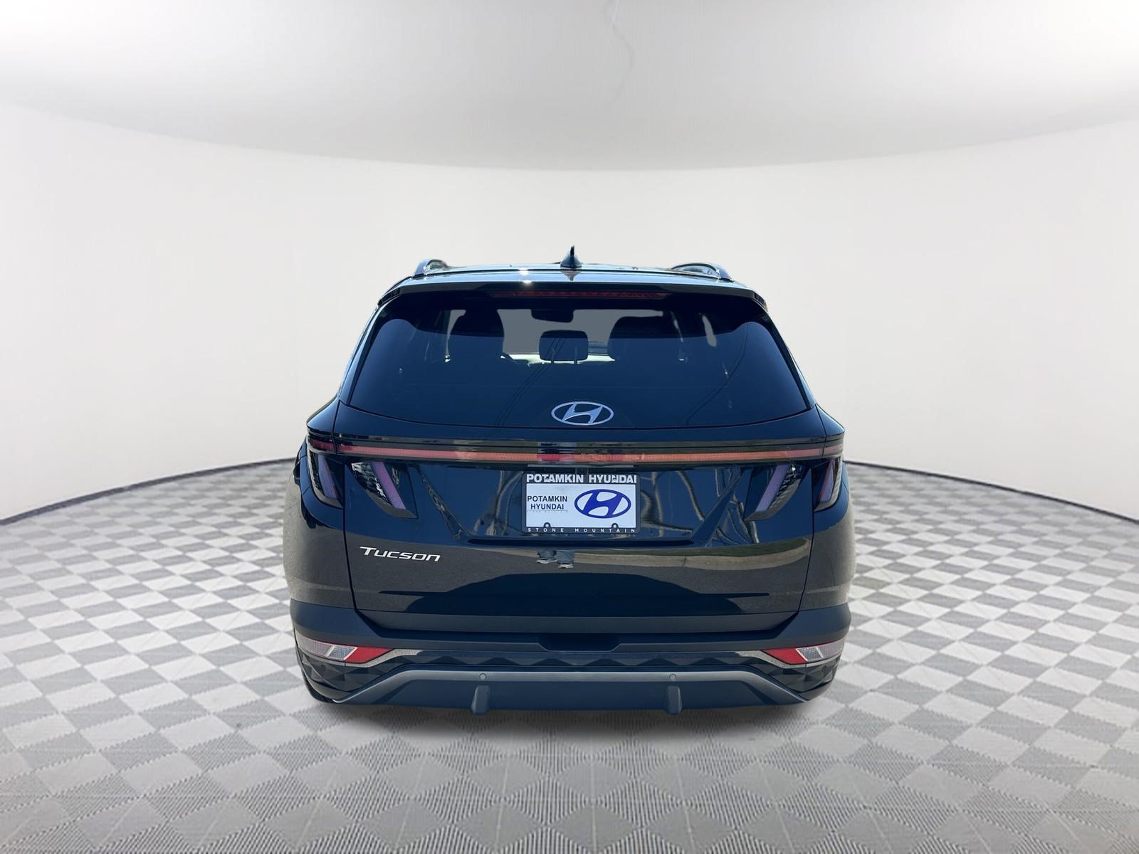 Used 2023 Hyundai Tucson Limited w/ Cargo Package FWD image 6