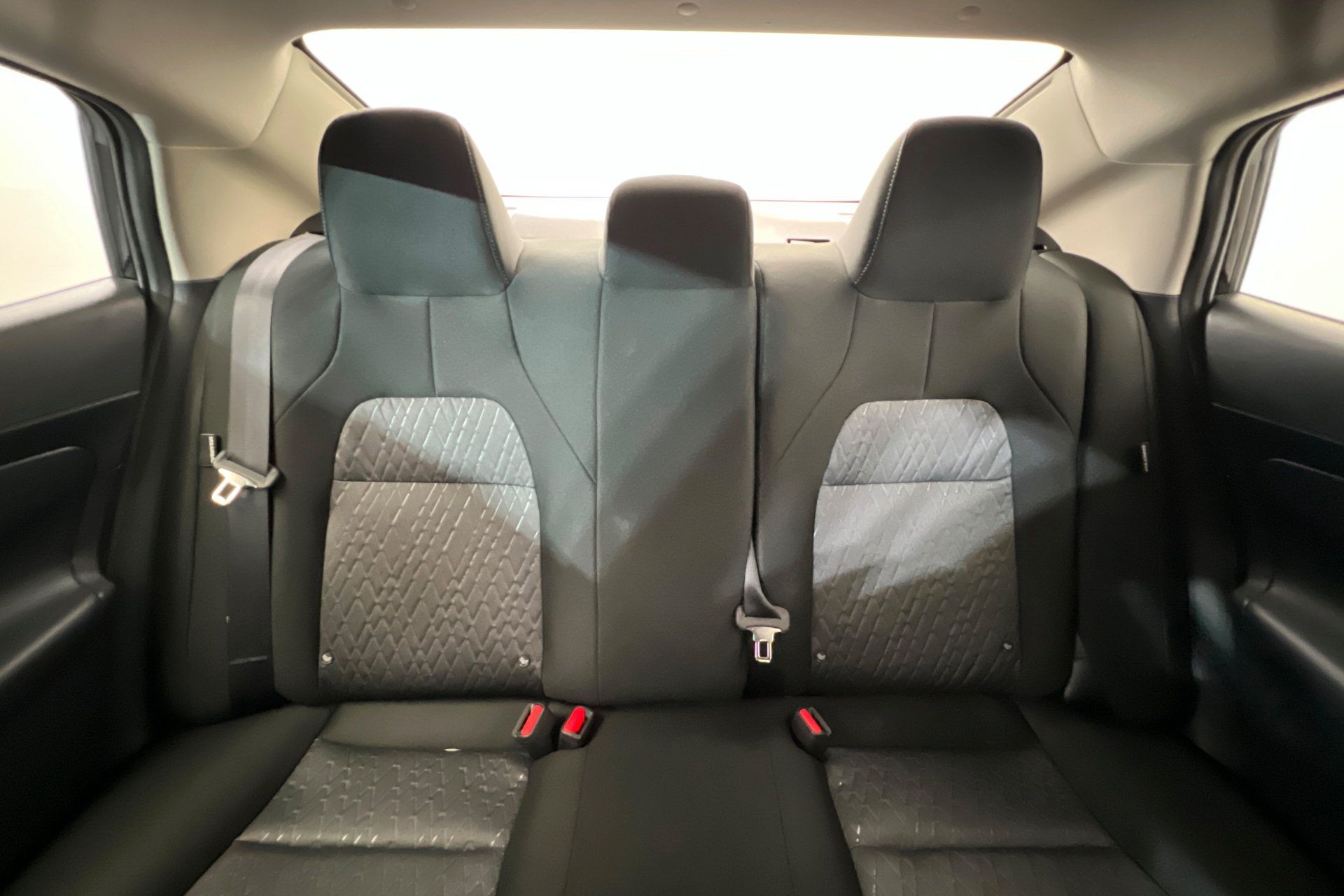New 2027 Nissan Sentra SV w/ SV Convenience Package FWD image 24