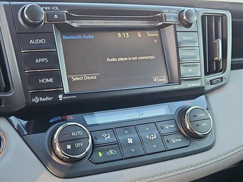 Used 2017 Toyota RAV4 XLE image 14