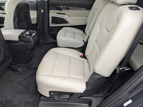 Used 2022 Kia Telluride EX w/ EX Premium Package image 20