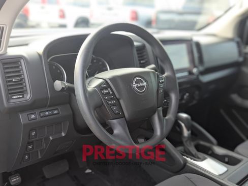 Used 2022 Nissan Frontier S w/ Technology Package RWD image 14
