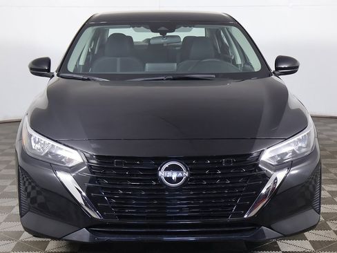 Used 2024 Nissan Sentra SV image 9