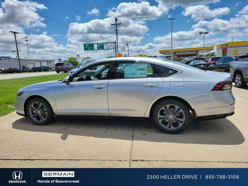 New 2026 Honda Accord EX-L image 8