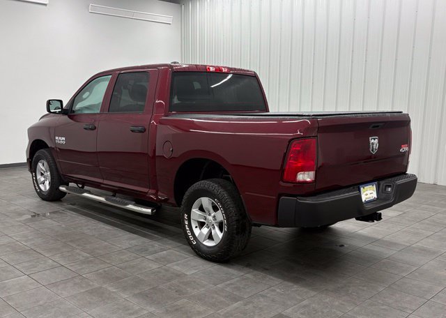 Used 2017 RAM 1500 Express AWD/4WD image 4