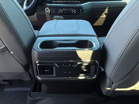 Used 2025 Chevrolet Silverado 1500 LTZ w/ LTZ Premium Package image 21