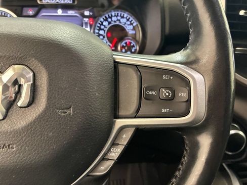 Used 2020 RAM 1500 Big Horn AWD/4WD image 18