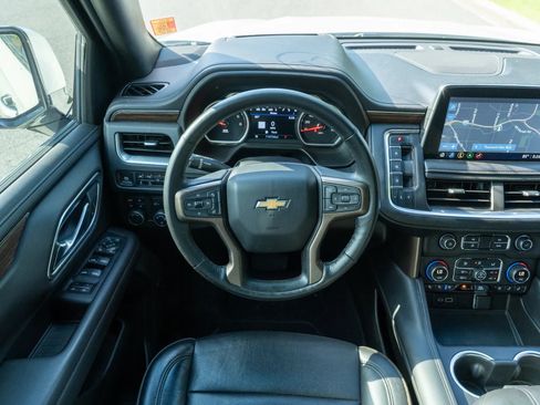 Used 2021 Chevrolet Tahoe High Country w/ Premium Package AWD/4WD image 22