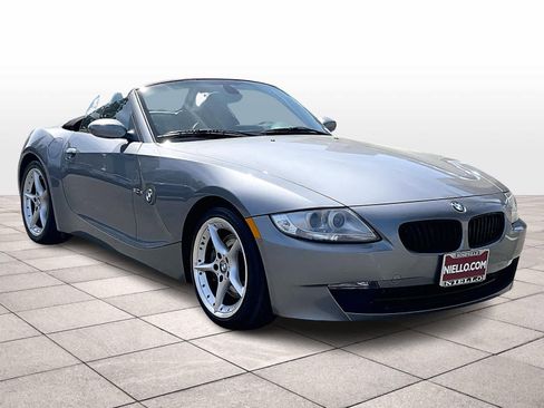 Used 2008 BMW Z4 3.0si image 2