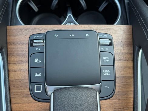Used 2025 Mercedes-Benz GLS 450 4MATIC image 29