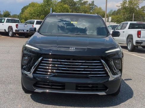 New 2025 Buick Enclave Preferred w/ Power Package image 3