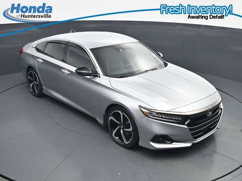 Used 2021 Honda Accord Sport image 19