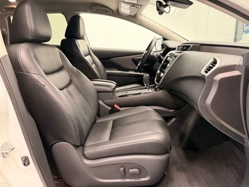 Used 2022 Nissan Murano SV AWD/4WD image 12