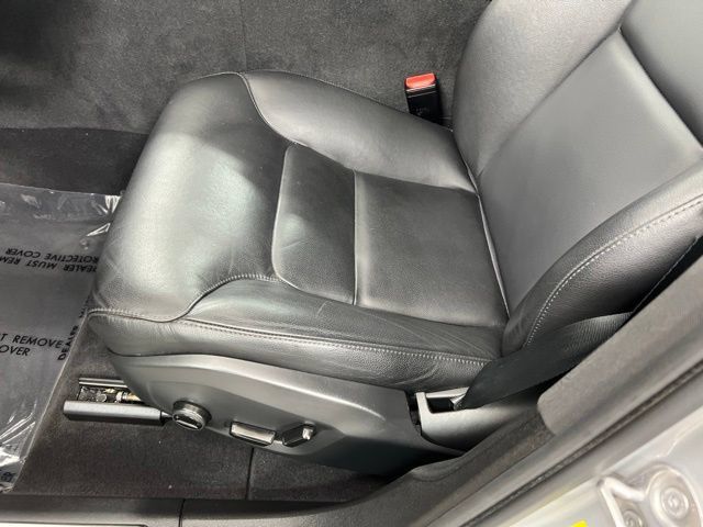Certified 2025 Volvo XC60 B5 Core AWD/4WD image 14