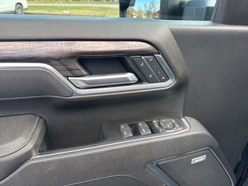 Used 2025 Chevrolet Silverado 2500 LTZ w/ LTZ Premium Package image 71