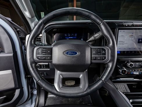 Used 2024 Ford F250 Lariat w/ Sport Appearance Package image 19