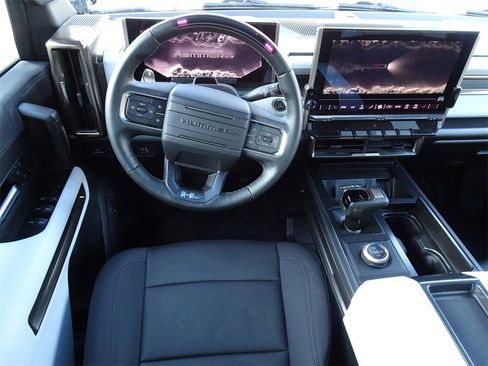 Used 2024 GMC Hummer EV 3X w/ LPO, Illumination Package image 4