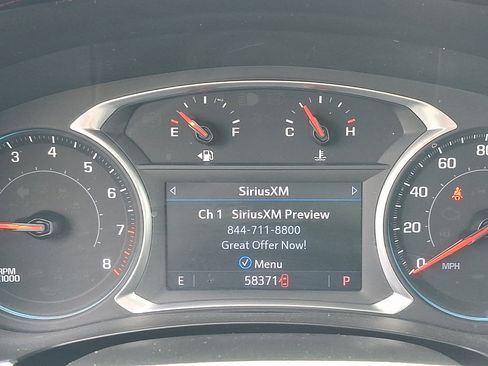Used 2021 Chevrolet Traverse RS AWD/4WD image 22