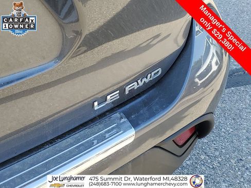 Used 2023 Toyota Highlander LE AWD/4WD image 32
